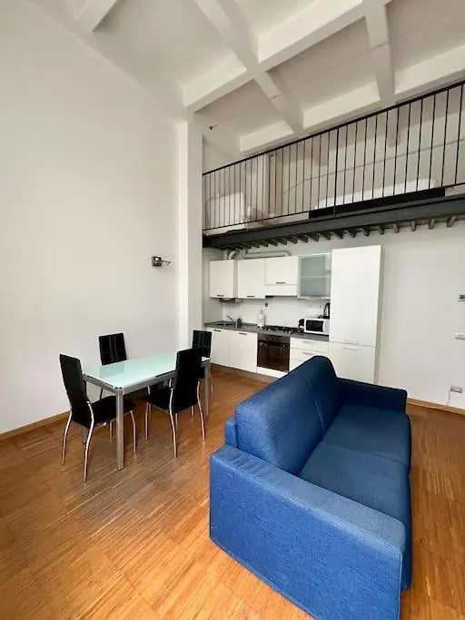 Loft Industrial Revival Villa Milan 0*,