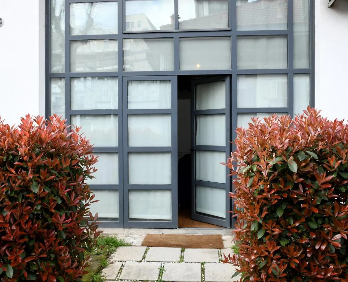 Loft Industrial Revival Villa Milan Italy