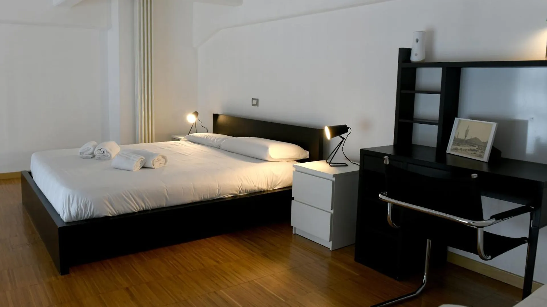 Loft Industrial Revival Villa Milan 0*,